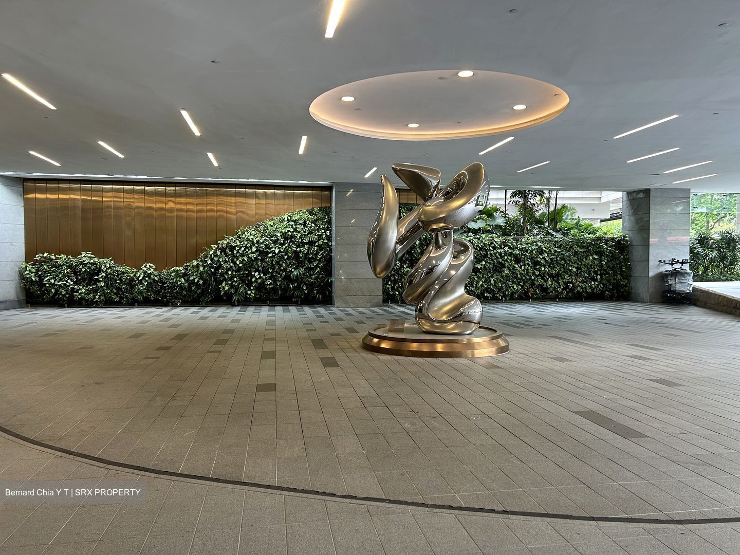 Visioncrest (D9), Retail #489941681